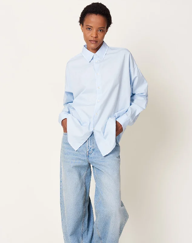 Contrast Overlock Uniform Shirt in Blue & White