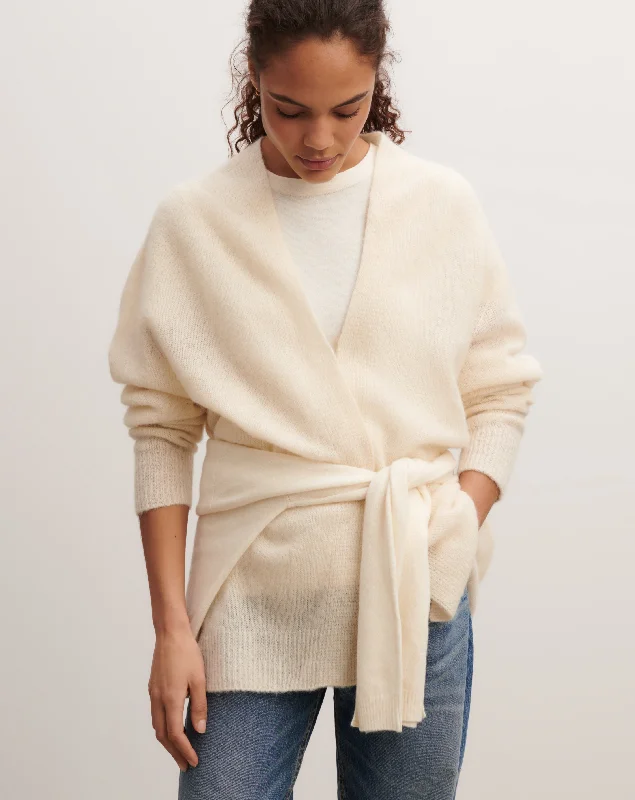 Feather-light cashmere cardigan