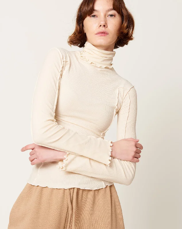 Omato Turtleneck in Off White